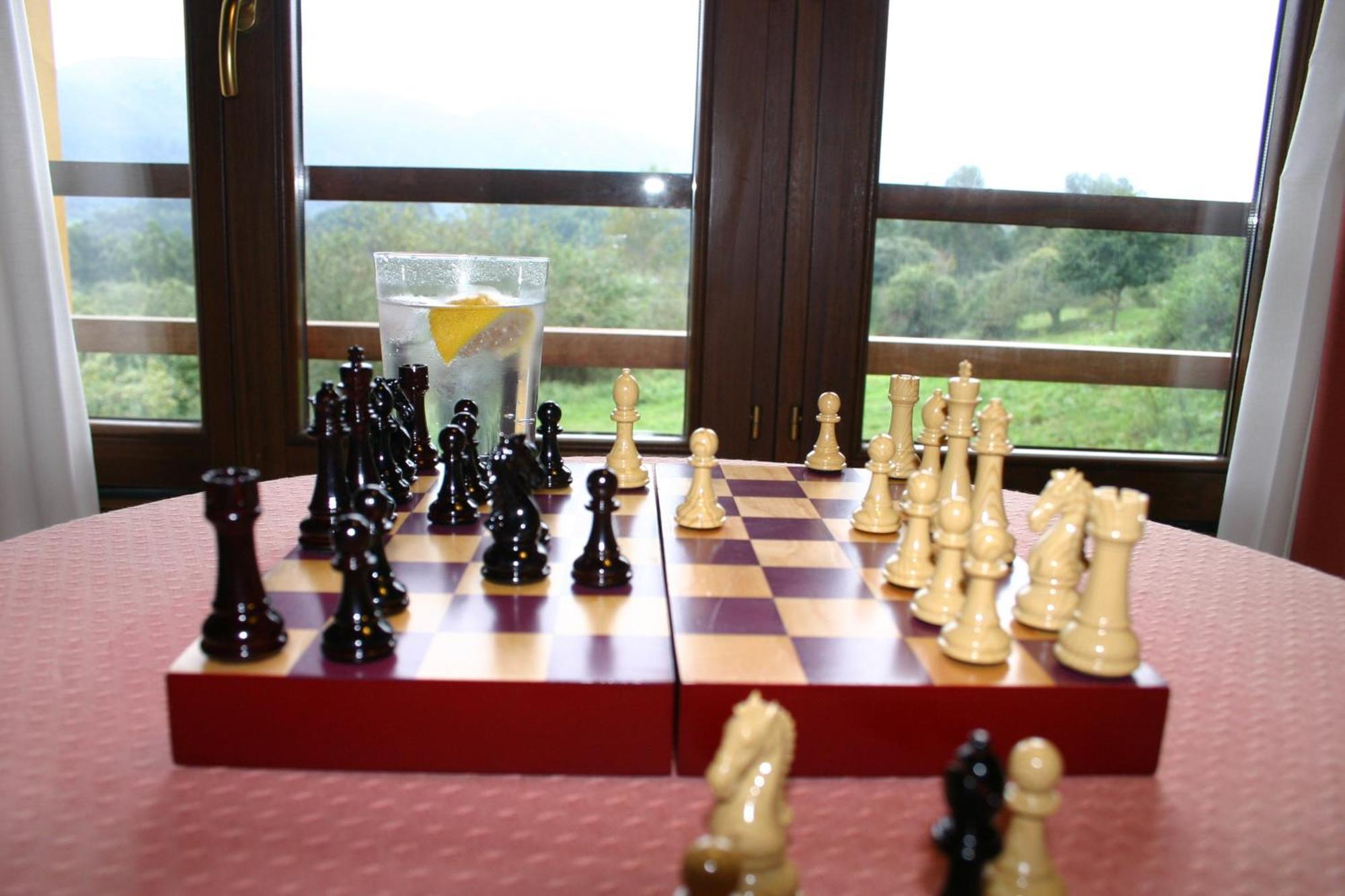 El Corral Del Acebo Guest House Нуева де Лянес Стая снимка
