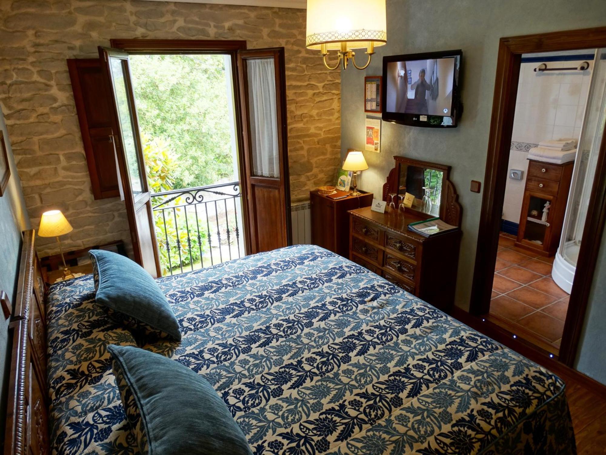 El Corral Del Acebo Guest House Нуева де Лянес Стая снимка