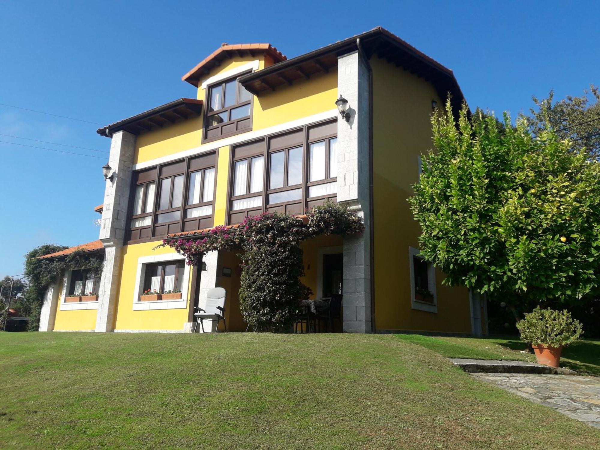El Corral Del Acebo Guest House Нуева де Лянес Екстериор снимка